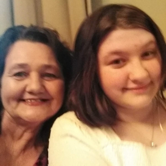 Meet your Posher, Cynthia - Picture 16 of 16